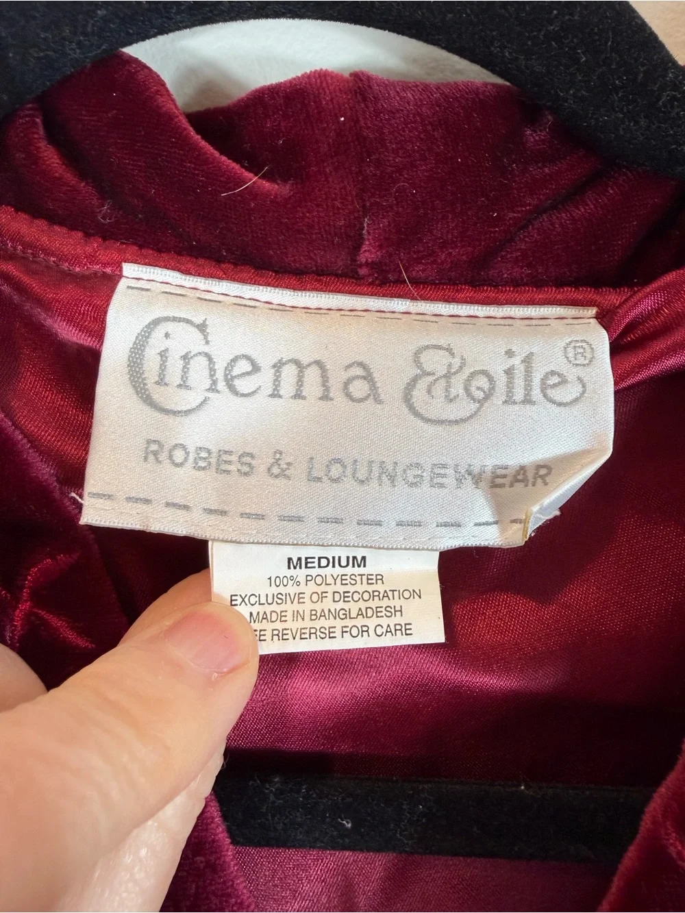 Vintage Cinema Etoile Women's Long Velour Robe with Tassel Collar - Burgundy M